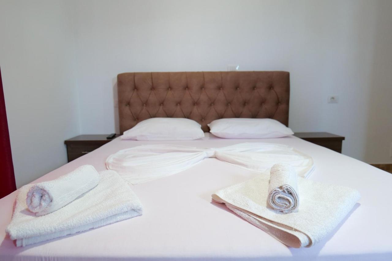 Vila Relax Ksamil Esterno foto