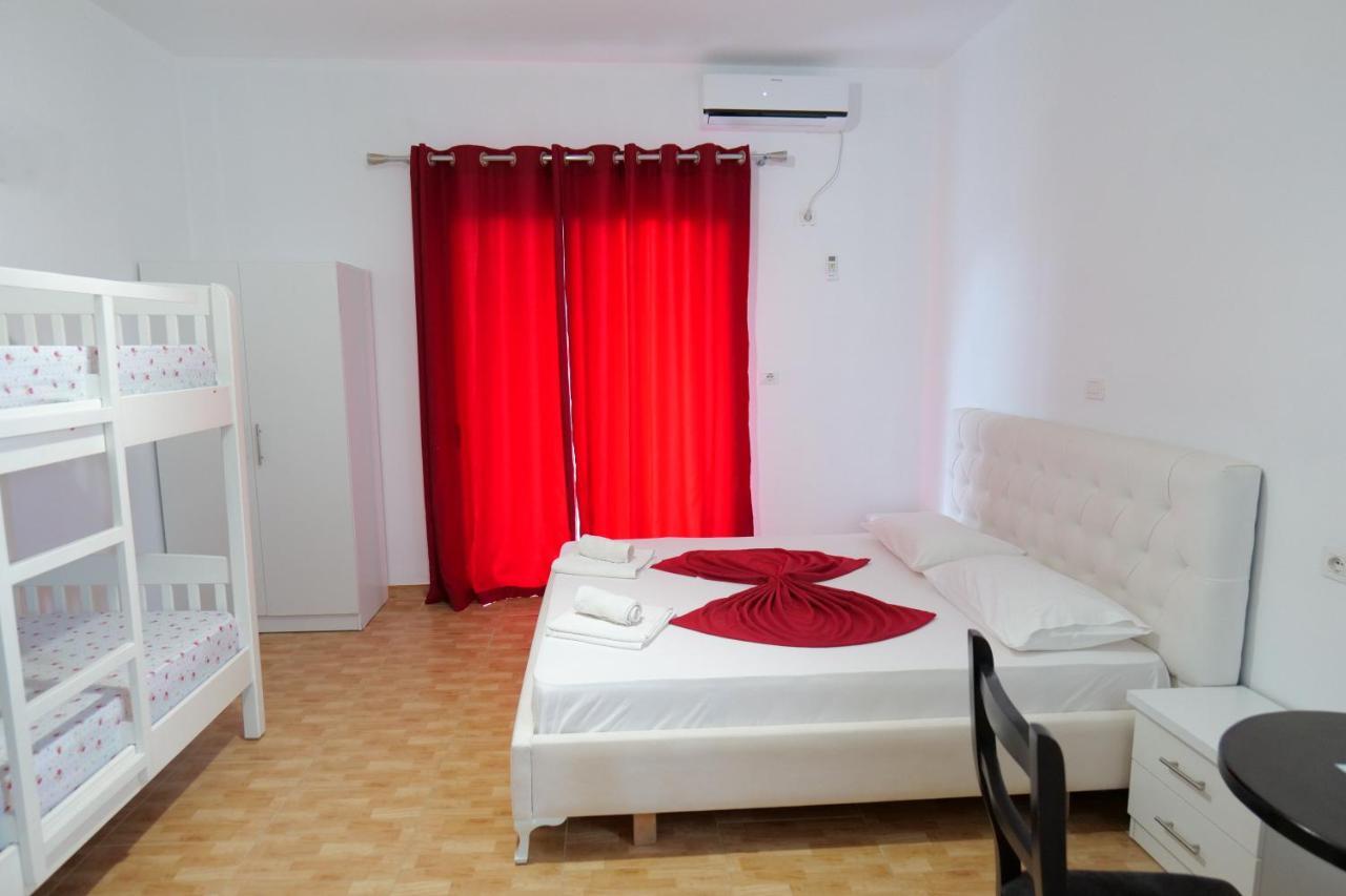 Vila Relax Ksamil Esterno foto