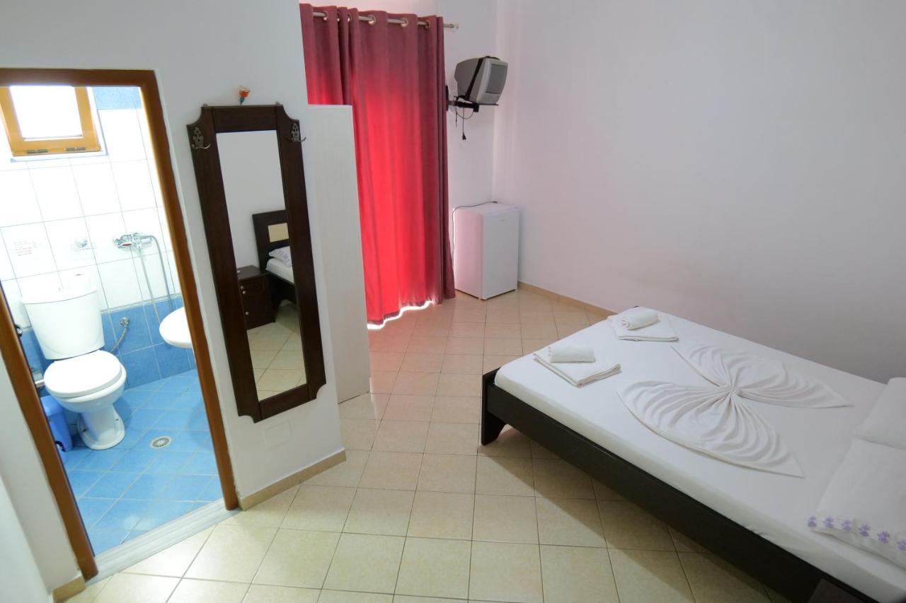 Vila Relax Ksamil Esterno foto