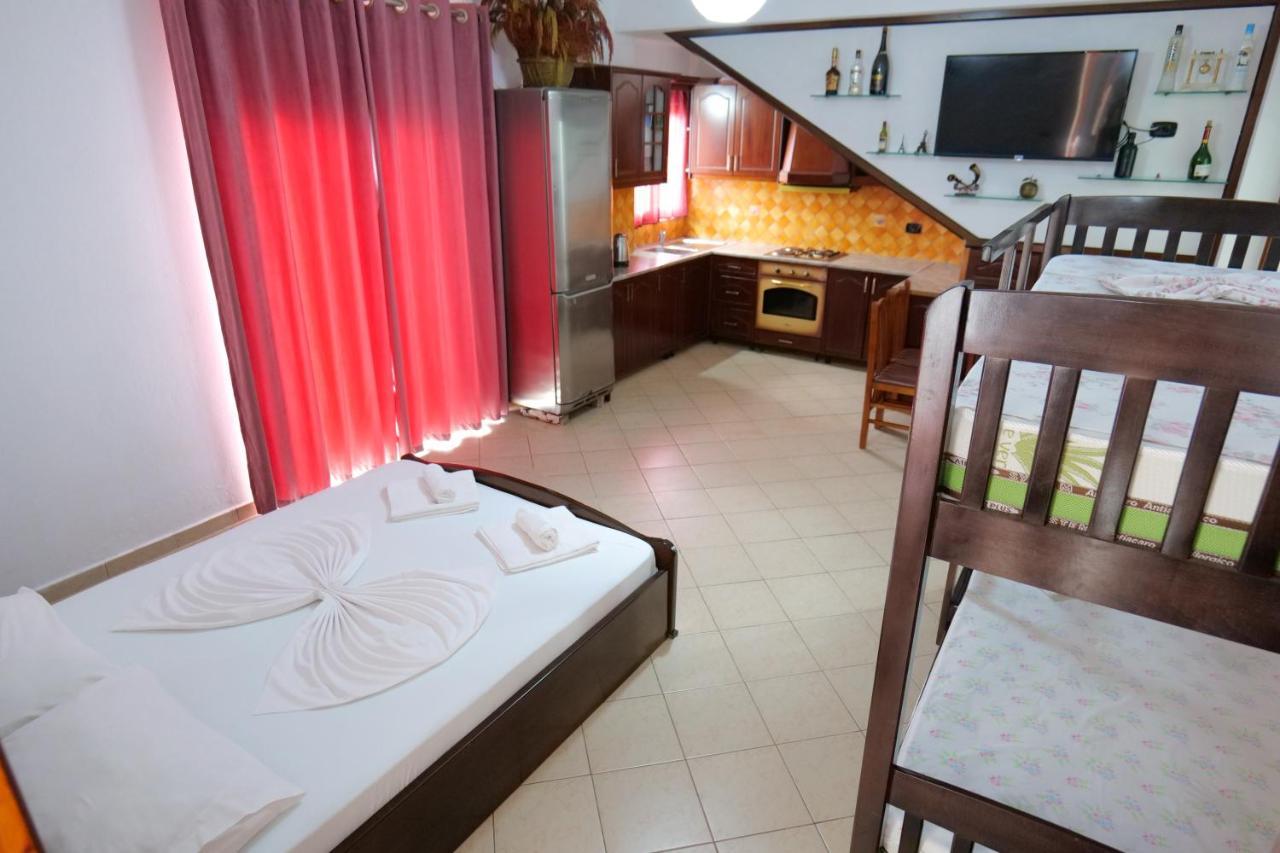 Vila Relax Ksamil Esterno foto